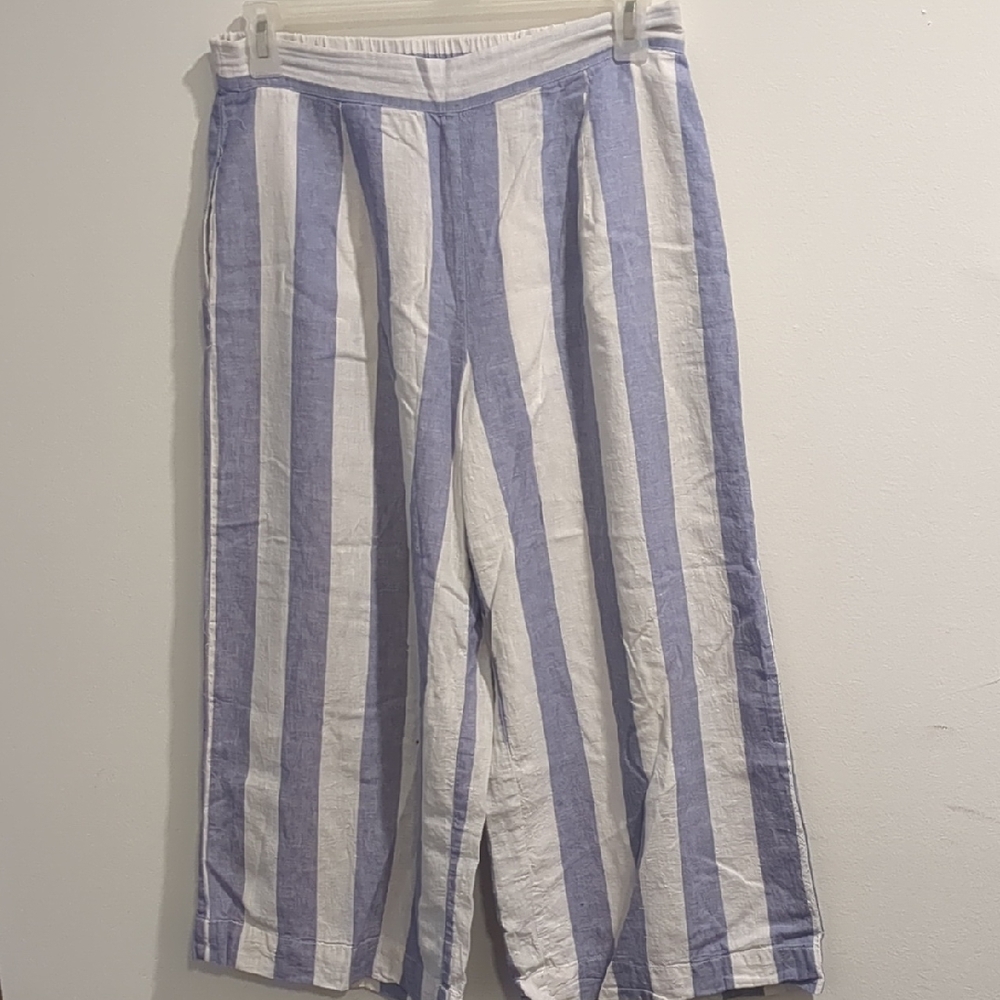 beachlunchlounge Wide-Leg Striped Pants in Blue and White